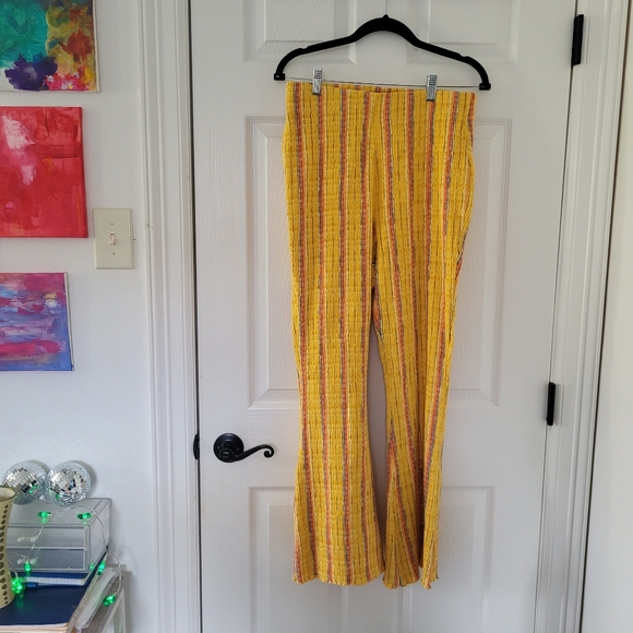Free People Fine Line Slim Pants Flare Yellow Stripe Smocked Boho Retro Size Med - Picture 4 of 6